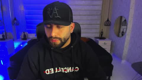 John Bear.... online show from January 2026 11:15:02 AM