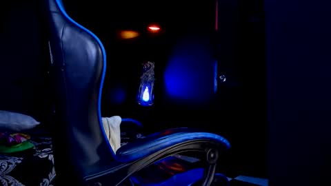 jhon_psyco online show from February 2026 05:33:01 PM