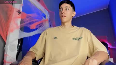 Jhon online show from October 2025 01:14:01 PM