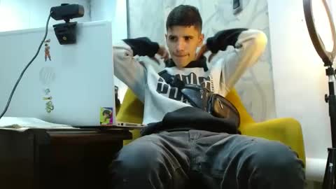 jhon online show from October 2025 12:08:02 AM