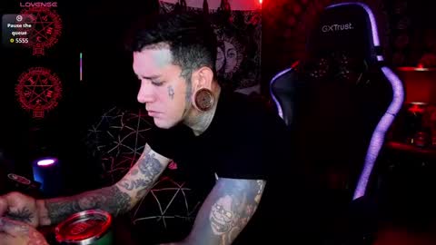 jhonny_ackerman online show from October 2025 02:48:01 PM