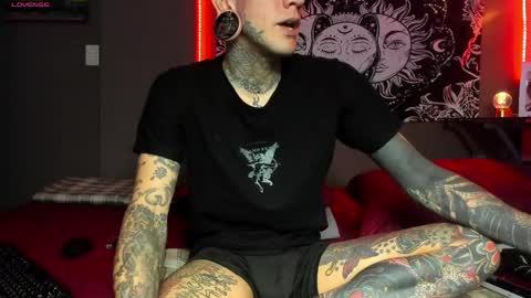 Snapshot of jhonny_ackerman chatting on April 2026 07:28:02 PM jhonny_ackerman online show from April 2026 07:28:02 PM