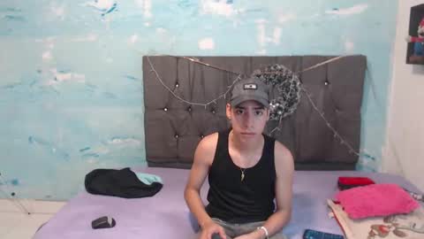 Snapshot of jhonny_latinboy chatting on January 2025 03:17:01 AM Jhonny online show from January 2025 03:17:01 AM