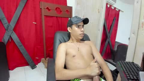 Snapshot of jhonny_latinboy chatting on January 2025 09:36:02 AM Jhonny online show from January 2025 09:36:02 AM