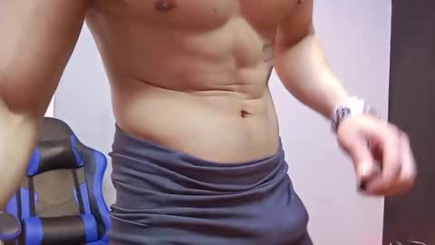 jhonny_thes28 online show from February 2026 06:52:02 PM