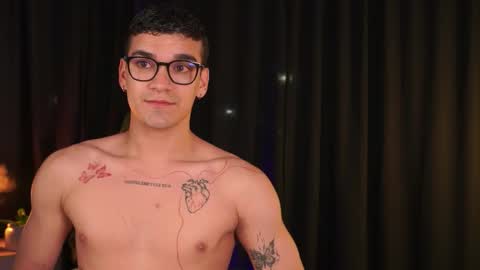 Jhonny  online show from November 2025 01:59:01 AM