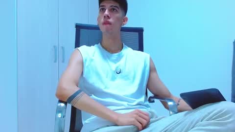 jhony_sex3 online show from October 2025 04:05:02 AM