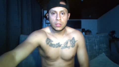 Snapshot of jhonylatin_ chatting on November 2025 02:22:02 AM Jhony online show from November 2025 02:22:02 AM