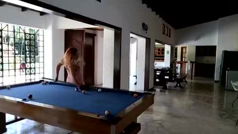 Jordan And Danna online show from December 2025 05:53:01 PM