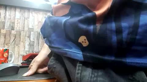 Jhosuamoore  online show from December 2025 08:40:01 PM