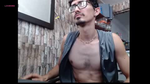 Snapshot of jhosuamoore2 chatting on July 2026 03:03:02 PM jhosuamoore2 online show from July 2026 03:03:02 PM