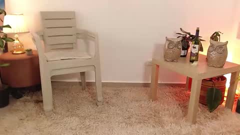 Jhuan Nhez online show from October 2025 07:48:01 PM