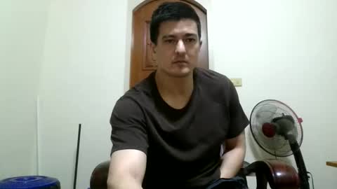 Snapshot of jhwozy chatting on March 2026 06:05:02 PM jhwozy online show from March 2026 06:05:02 PM