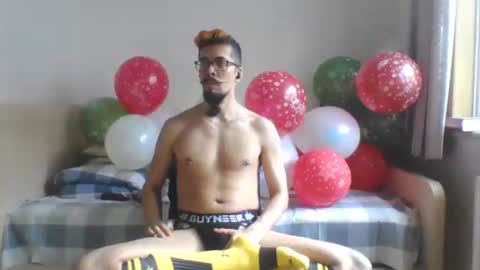 Snapshot of jiangouxiong chatting on December 2024 01:53:01 AM Schamil jiangouxiong on InstagramTelegram channel online show from December 2024 01:53:01 AM