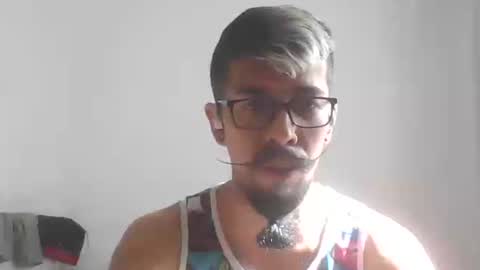 Snapshot of jiangouxiong chatting on October 2025 03:07:01 AM Schamil jiangouxiong on InstagramTelegram channel online show from October 2025 03:07:01 AM