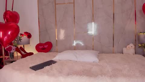 Jiggly online show from February 2026 05:23:02 AM