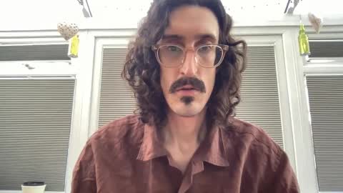 Snapshot of jiggz1986 chatting on February 2025 04:42:02 PM Jigz1986 online show from February 2025 04:42:02 PM