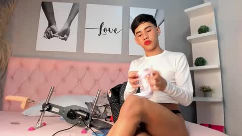 Jim  online show from September 2025 02:24:01 AM