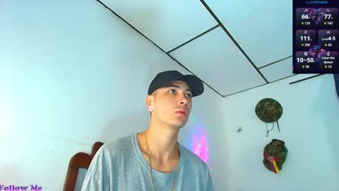 Jimm  Independent Model  online show from January 2026 01:02:01 PM