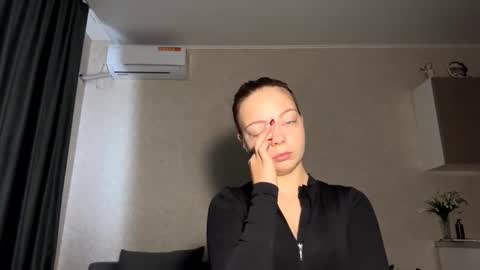 Steff online show from October 2025 07:12:02 AM