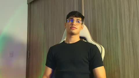 Jimmy Leeh online show from November 2025 04:11:01 AM