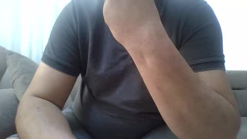 jiqoloemre online show from October 2025 05:15:02 AM