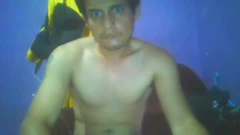 jiseenriquehernandez online show from October 2025 05:13:01 PM