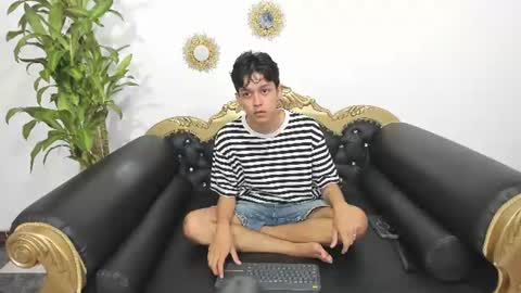 Jisusth online show from July 2026 02:06:02 AM