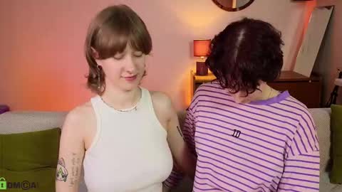 Snapshot of jitoon_exe chatting on October 2025 10:07:01 AM Hey Guys We are Julia ginger  Tina brunette online show from October 2025 10:07:01 AM