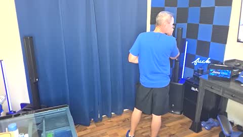 Snapshot of jizzyblue chatting on October 2025 05:34:01 PM Jizzy Blue online show from October 2025 05:34:01 PM