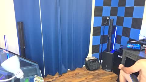 Snapshot of jizzyblue chatting on November 2025 12:43:02 AM Jizzy Blue online show from November 2025 12:43:02 AM