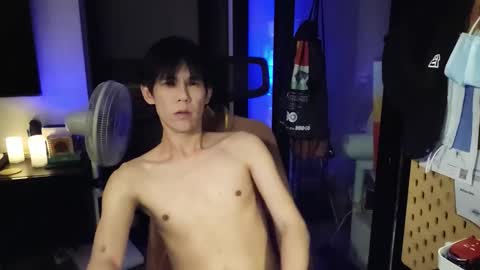 jj_jayjayq online show from November 2025 09:00:02 AM