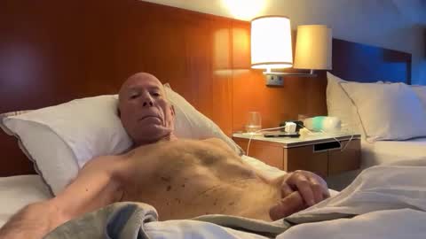 jlk7777 online show from April 2026 02:04:02 PM