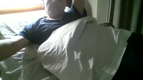 jlouis59 online show from December 2024 07:43:01 PM