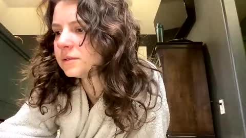 Snapshot of jlynn1997 chatting on February 2026 01:49:01 PM jlynn1997 online show from February 2026 01:49:01 PM