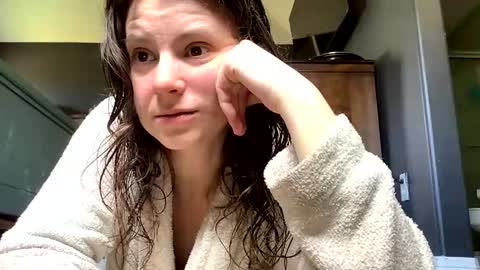 Snapshot of jlynn1997 chatting on March 2026 03:52:01 PM jlynn1997 online show from March 2026 03:52:01 PM