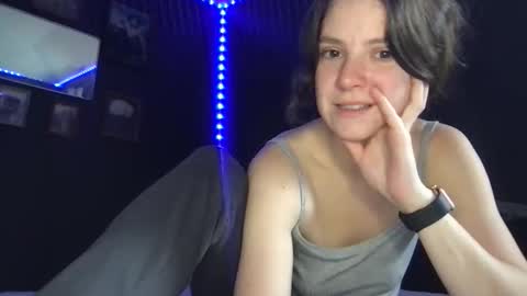 Snapshot of jlynn1997 chatting on April 2026 01:16:02 PM jlynn1997 online show from April 2026 01:16:02 PM