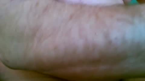 Snapshot of jlz2695 chatting on February 2026 03:40:02 PM jlz2695 online show from February 2026 03:40:02 PM