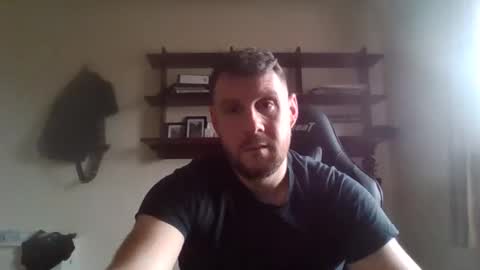 jmakk99 online show from November 2025 11:52:02 AM