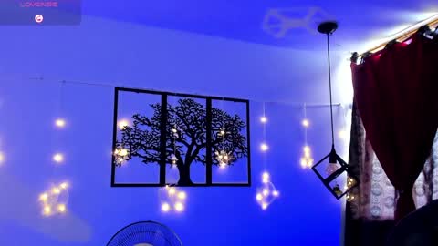 IGJmortton online show from December 2024 01:58:01 PM