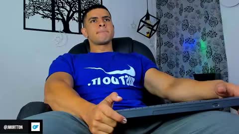 IGJmortton online show from February 2025 12:49:02 PM