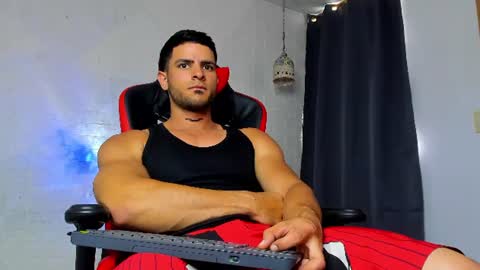 Snapshot of jmortton chatting on July 2026 04:55:02 PM IGJmortton online show from July 2026 04:55:02 PM