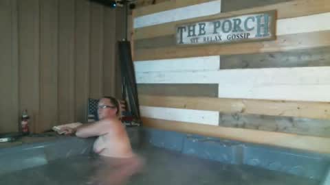 amanda and jake online show from January 2026 01:00:02 AM