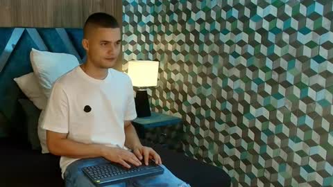 Snapshot of joaho_fernandez chatting on April 2026 08:44:01 PM Joao online show from April 2026 08:44:01 PM