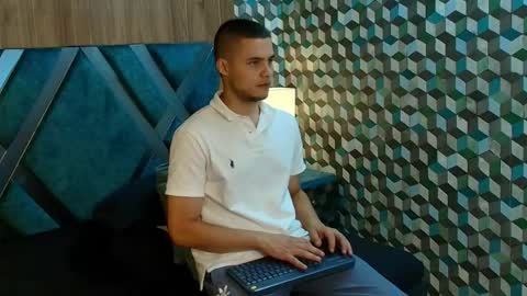 Snapshot of joaho_fernandez chatting on April 2026 09:43:02 PM Joao online show from April 2026 09:43:02 PM
