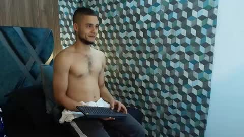 Snapshot of joaho_fernandez chatting on May 2026 10:05:02 PM Joao online show from May 2026 10:05:02 PM