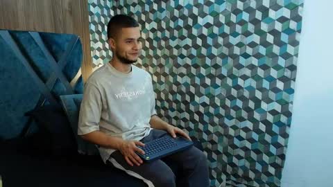 Snapshot of joaho_fernandez chatting on May 2026 10:39:01 PM Joao online show from May 2026 10:39:01 PM
