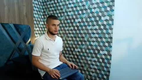 Snapshot of joaho_fernandez chatting on May 2026 07:22:02 PM Joao online show from May 2026 07:22:02 PM