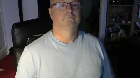 Snapshot of joambo chatting on January 2025 02:20:01 PM John online show from January 2025 02:20:01 PM