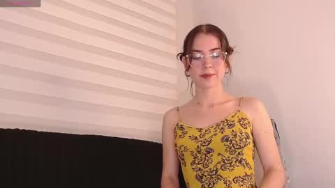 Snapshot of joan_didion chatting on February 2025 05:52:01 AM Joan Didion online show from February 2025 05:52:01 AM